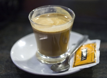 NHỮNG ĐIỀU ĐỘC ĐÁO VÀ THÚ VỊ VỀ CÀ PHÊ CORTADO Ở ARGENTINA